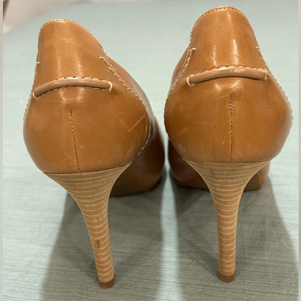 Rockport Tan Leather Platform Heels 8.5 Wide
